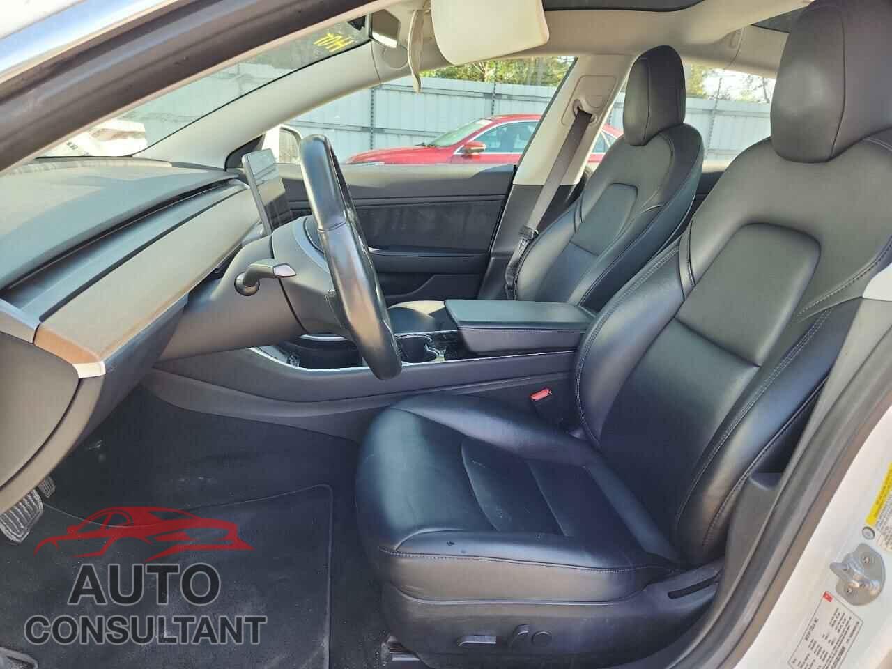 TESLA MODEL 3 2018 - 5YJ3E1EB2JF066695
