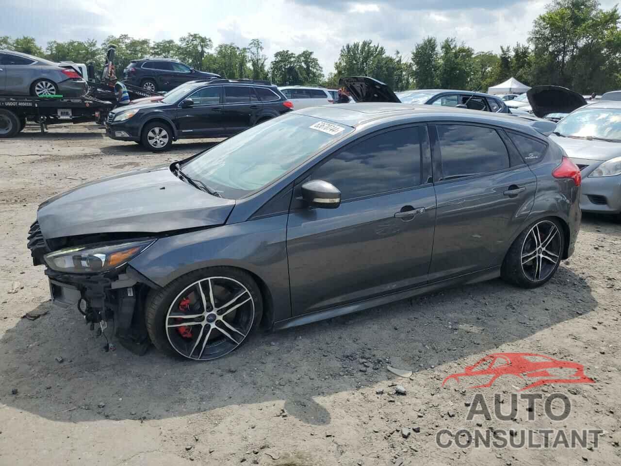 FORD FOCUS 2018 - 1FADP3L9XJL220888