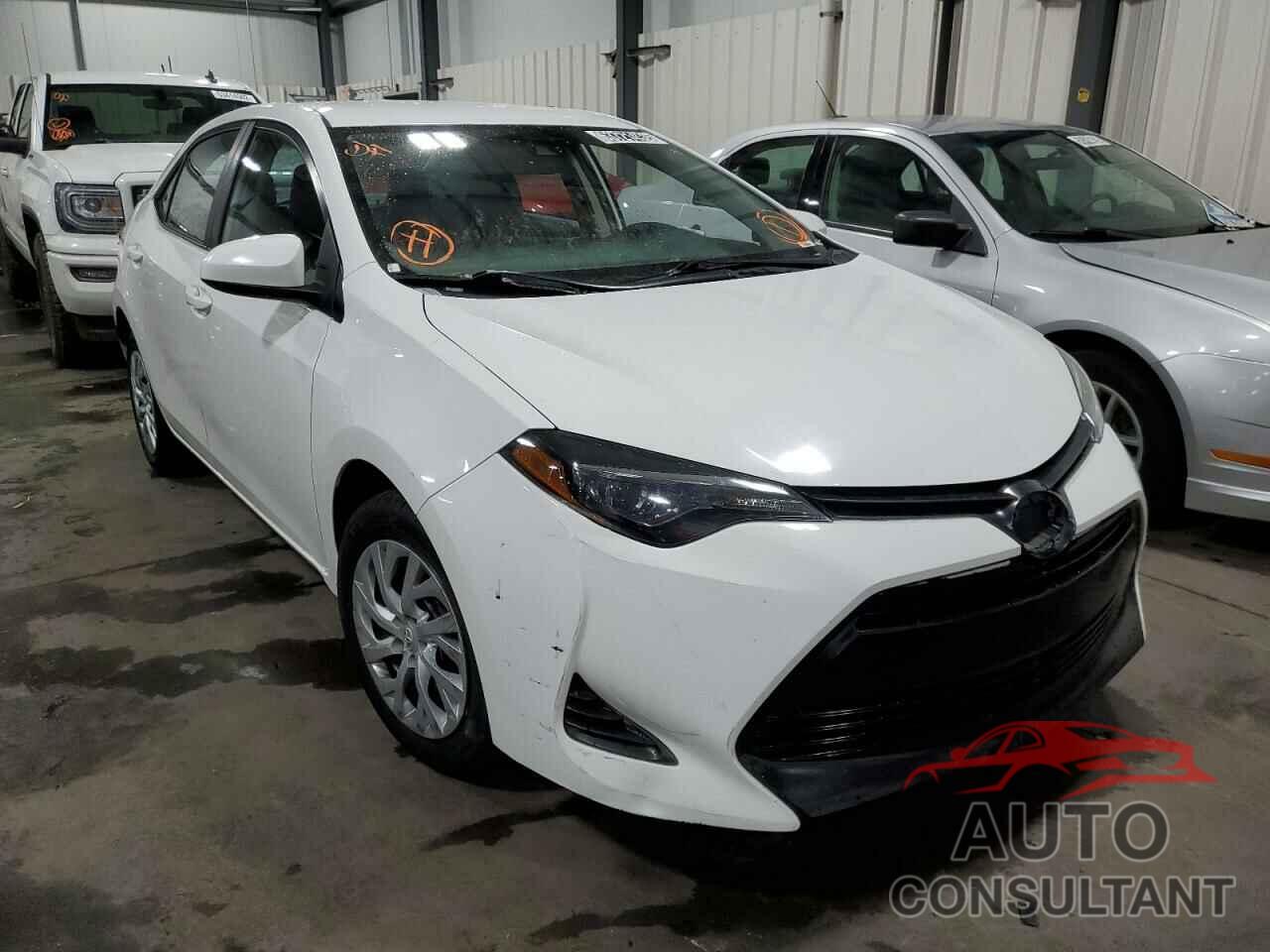 TOYOTA COROLLA 2019 - 5YFBURHE4KP936763