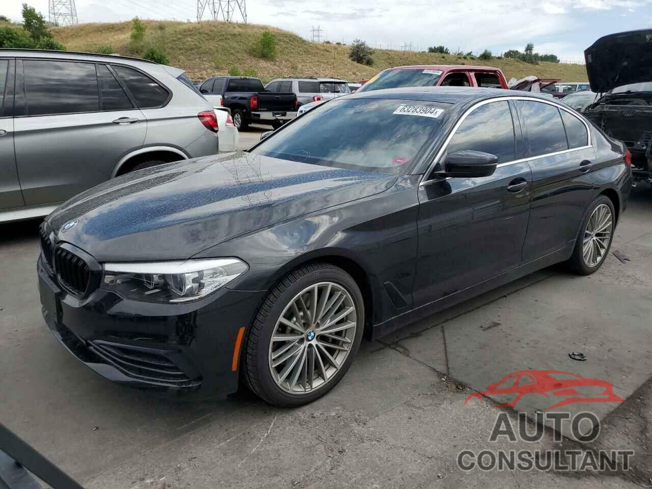 BMW 5 SERIES 2019 - WBAJA7C57KWW44111