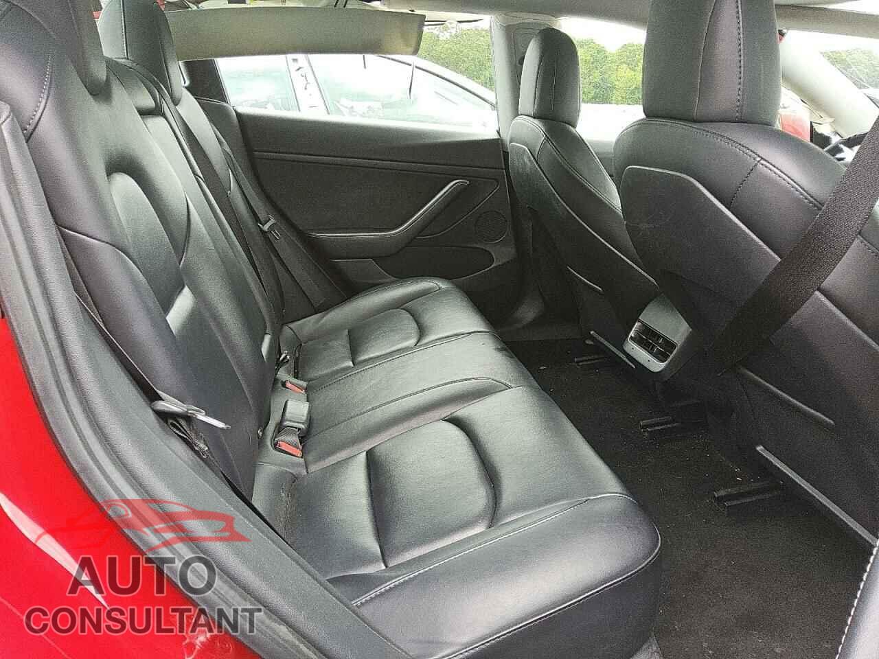 TESLA MODEL 3 2022 - 5YJ3E1EA8NF371003