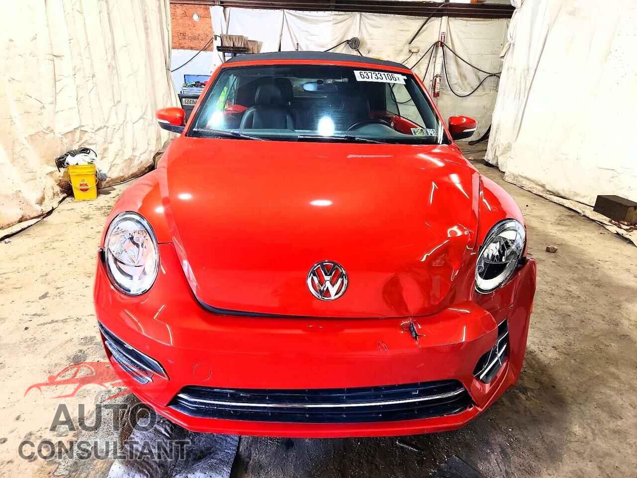 VOLKSWAGEN BEETLE 2019 - 3VW5DAAT5KM501830