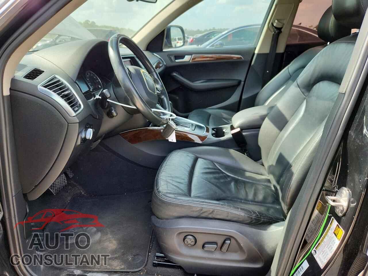 AUDI Q5 2011 - WA1CFAFP7BA008268
