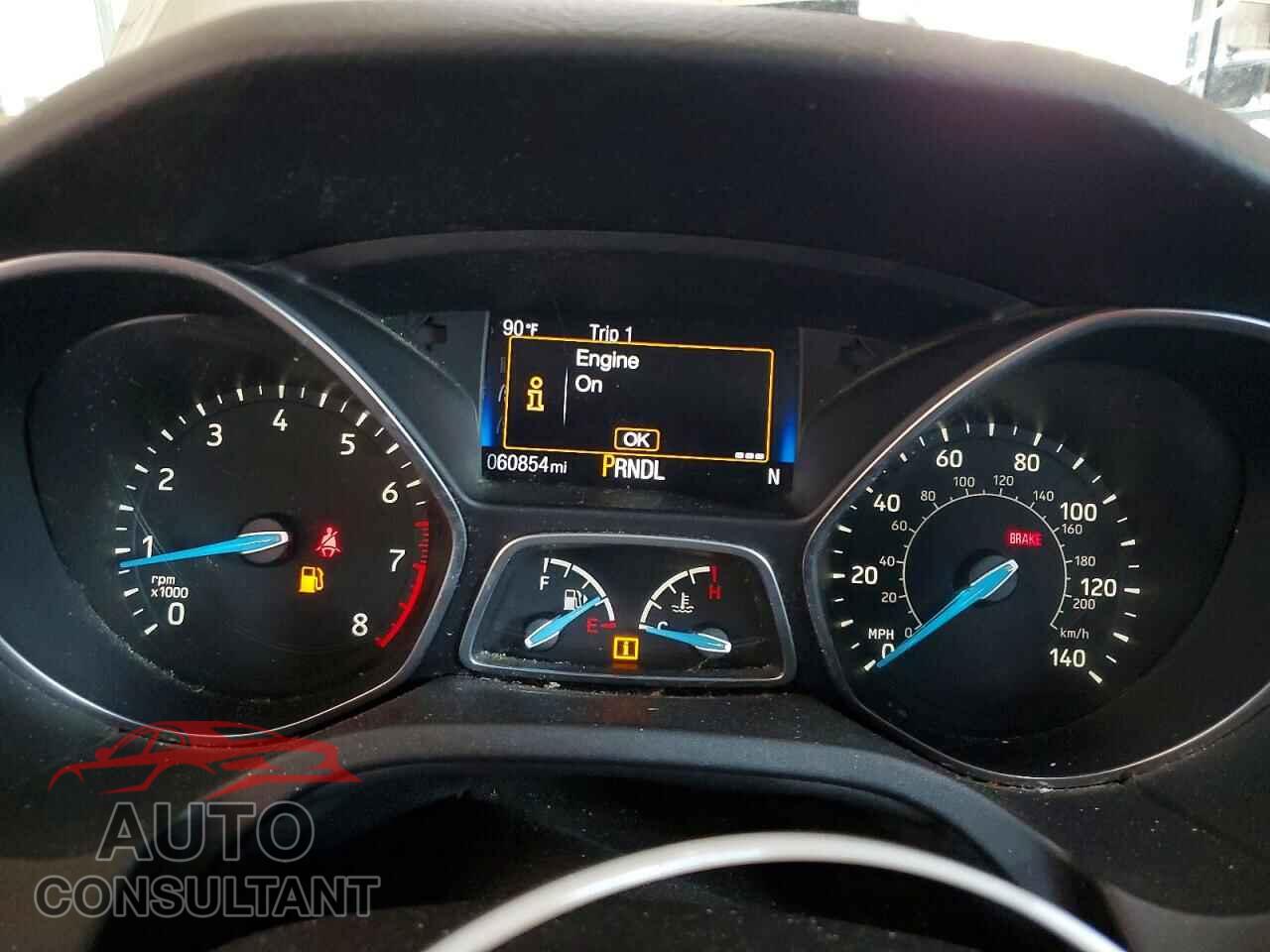 FORD FOCUS 2016 - 1FADP3F22GL288349
