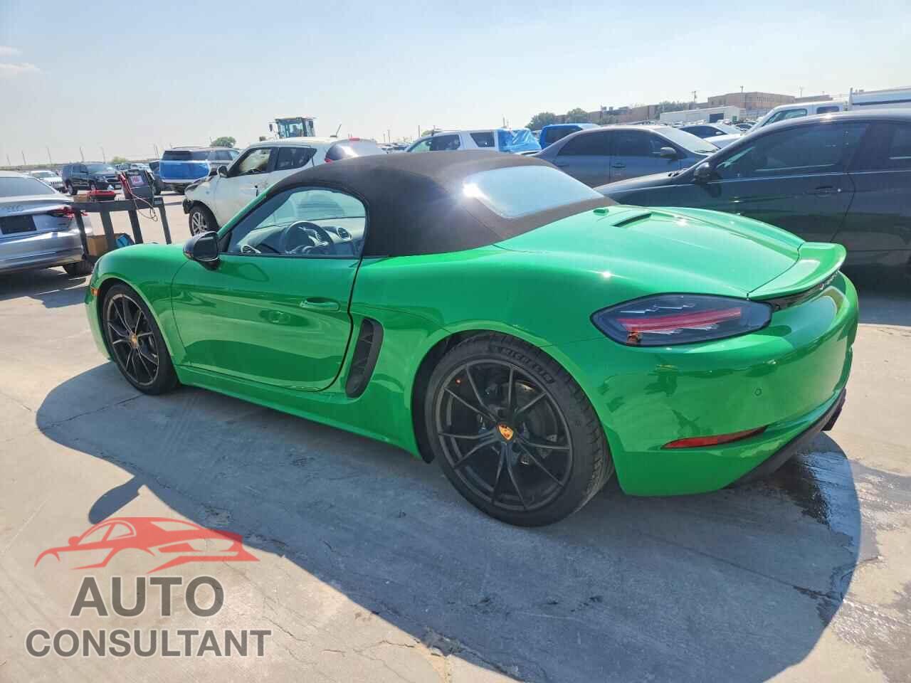 PORSCHE BOXSTER 2023 - WP0CA2A82PS205117
