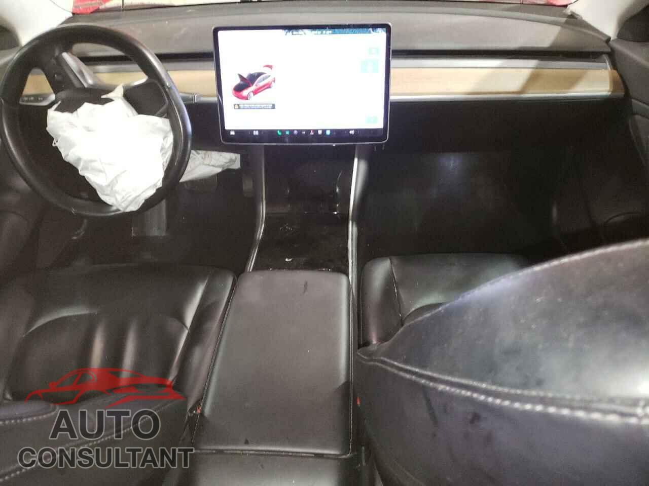 TESLA MODEL 3 2018 - 5YJ3E1EA4JF003606