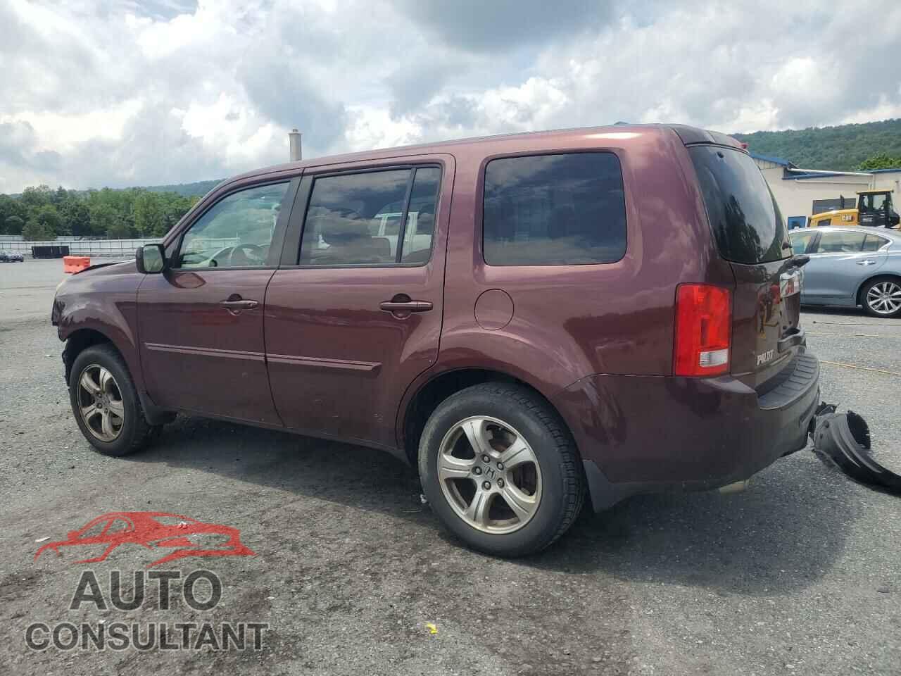 HONDA PILOT 2013 - 5FNYF4H47DB034573