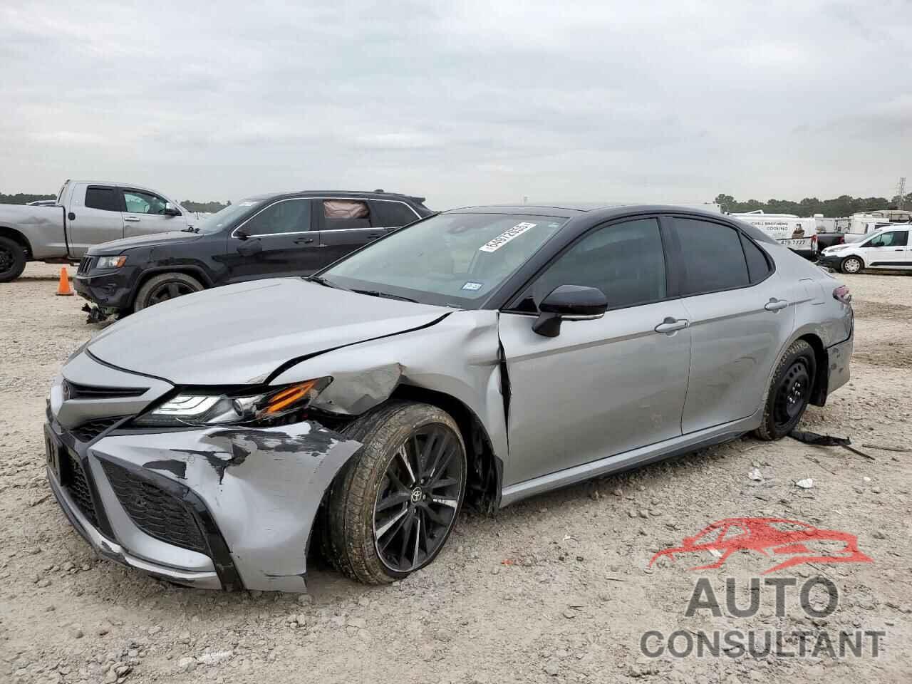 TOYOTA CAMRY 2024 - 4T1KZ1AK6RU092947