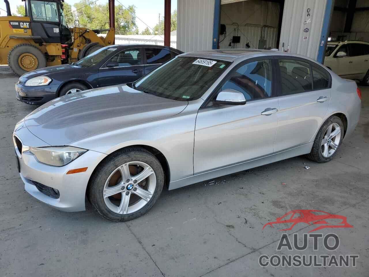 BMW 3 SERIES 2013 - WBA3B5C51DF595100