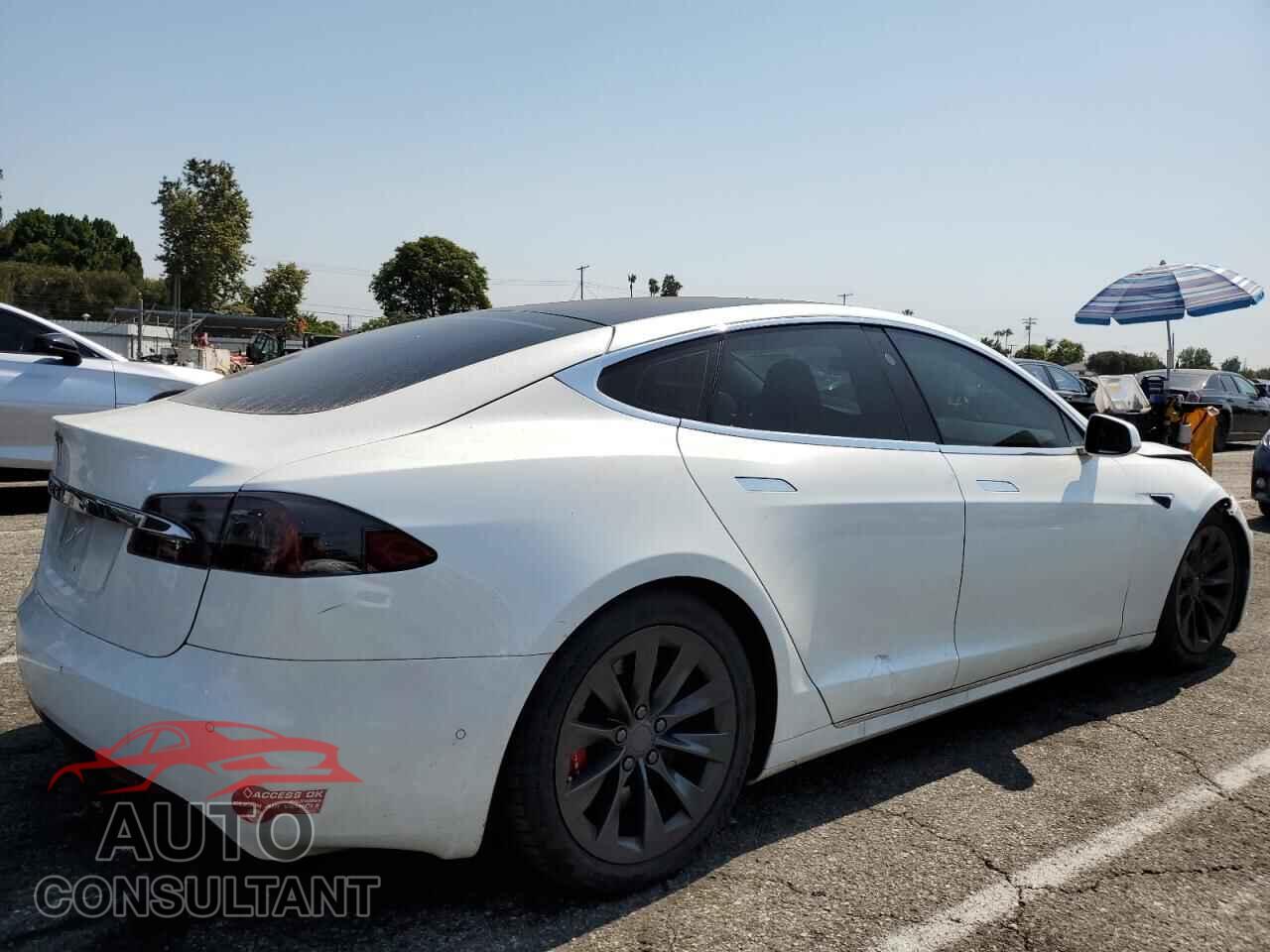 TESLA MODEL S 2017 - 5YJSA1E18HF216138