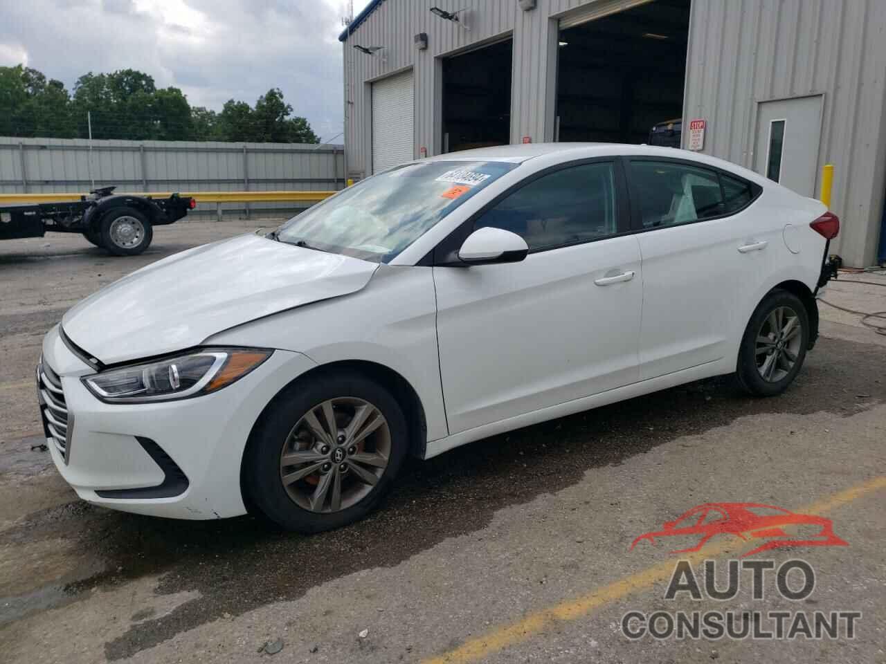 HYUNDAI ELANTRA 2018 - 5NPD84LF5JH318167