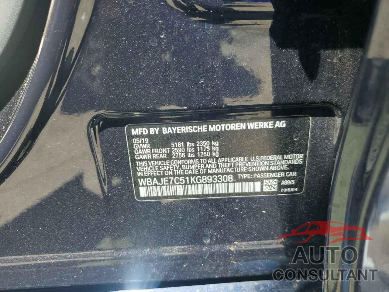 BMW 5 SERIES 2019 - WBAJE7C51KG893308
