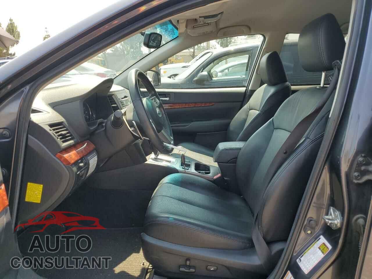 SUBARU OUTBACK 2011 - 4S4BRDJC6B2433081