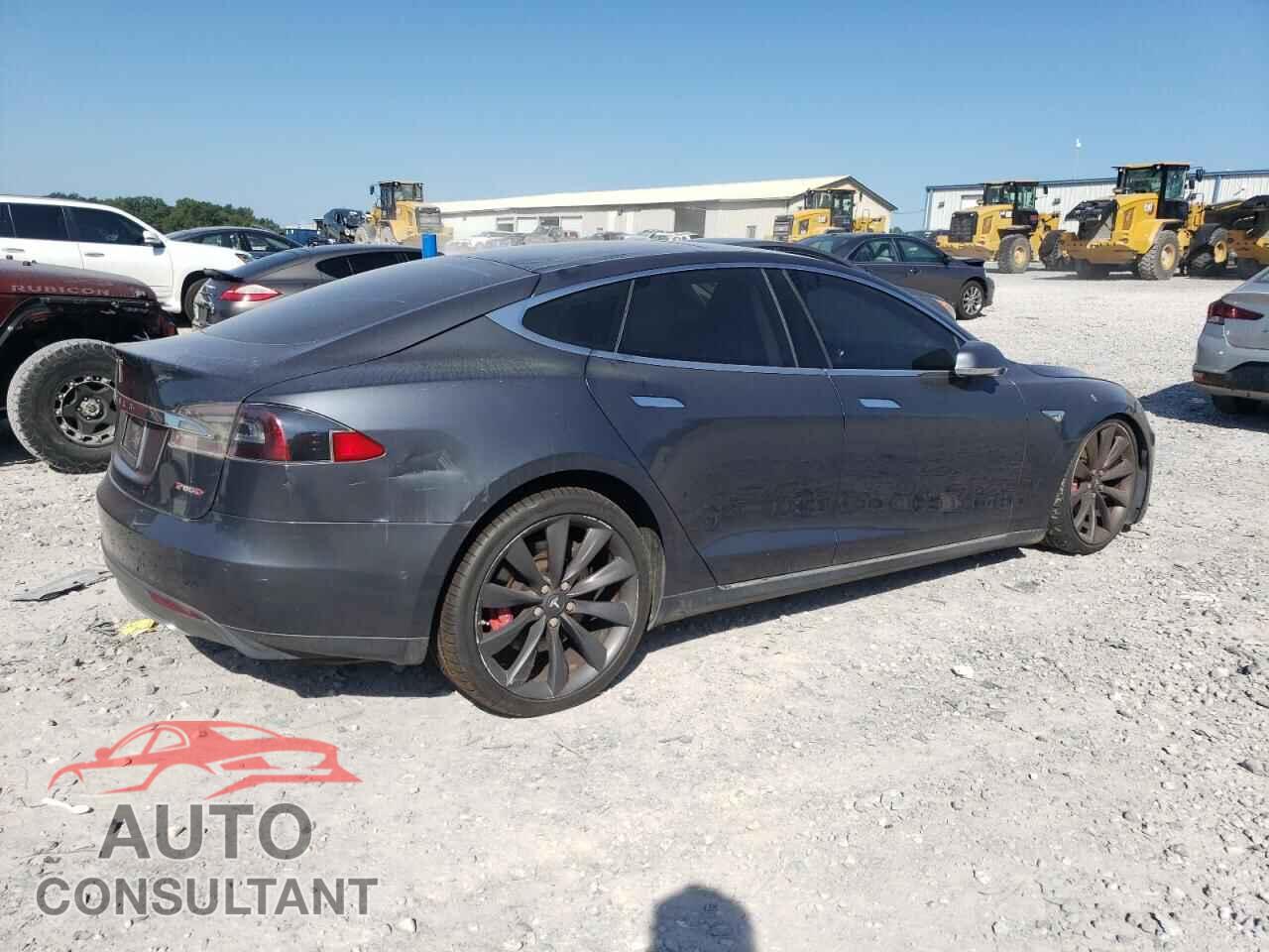 TESLA MODEL S 2014 - 5YJSA1H26EFP67409