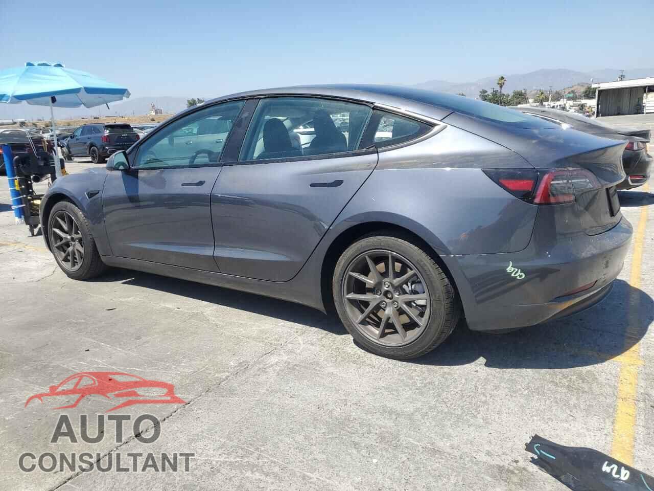 TESLA MODEL 3 2023 - 5YJ3E1EA0PF608568