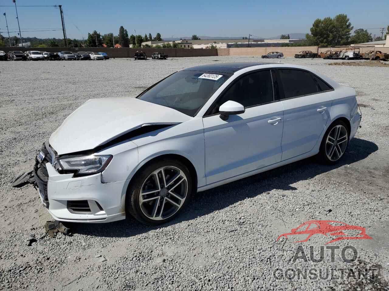 AUDI A3 2018 - WAUAUGFF7J1042199