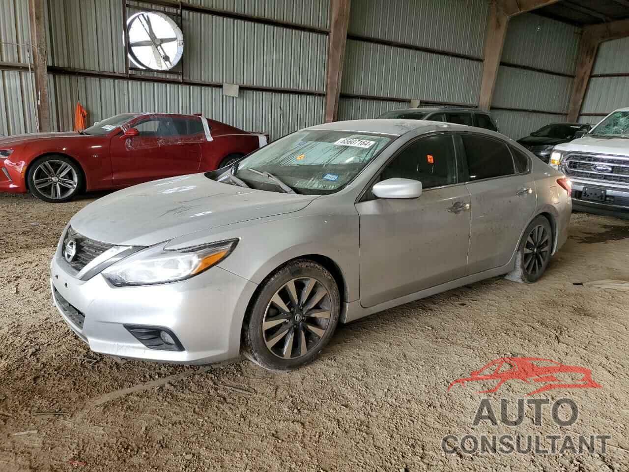 NISSAN ALTIMA 2018 - 1N4AL3AP1JC210878