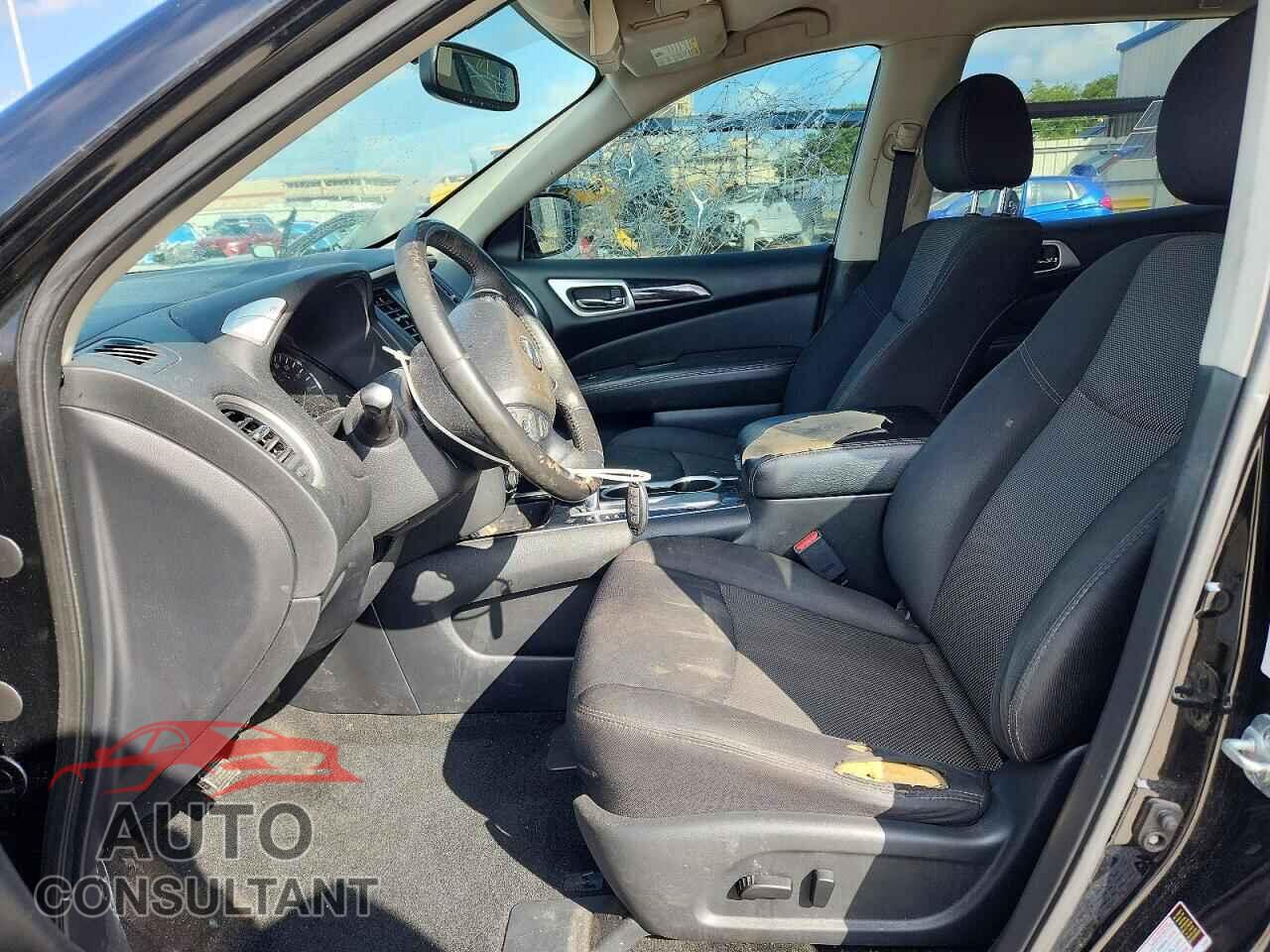 NISSAN PATHFINDER 2018 - 5N1DR2MN7JC636760