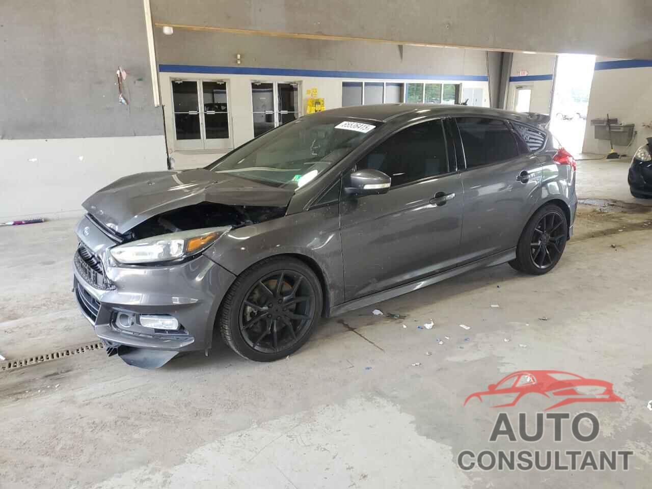 FORD FOCUS 2015 - 1FADP3L92FL259434