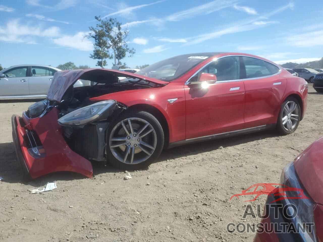 TESLA MODEL S 2013 - 5YJSA1DN2DFP20523