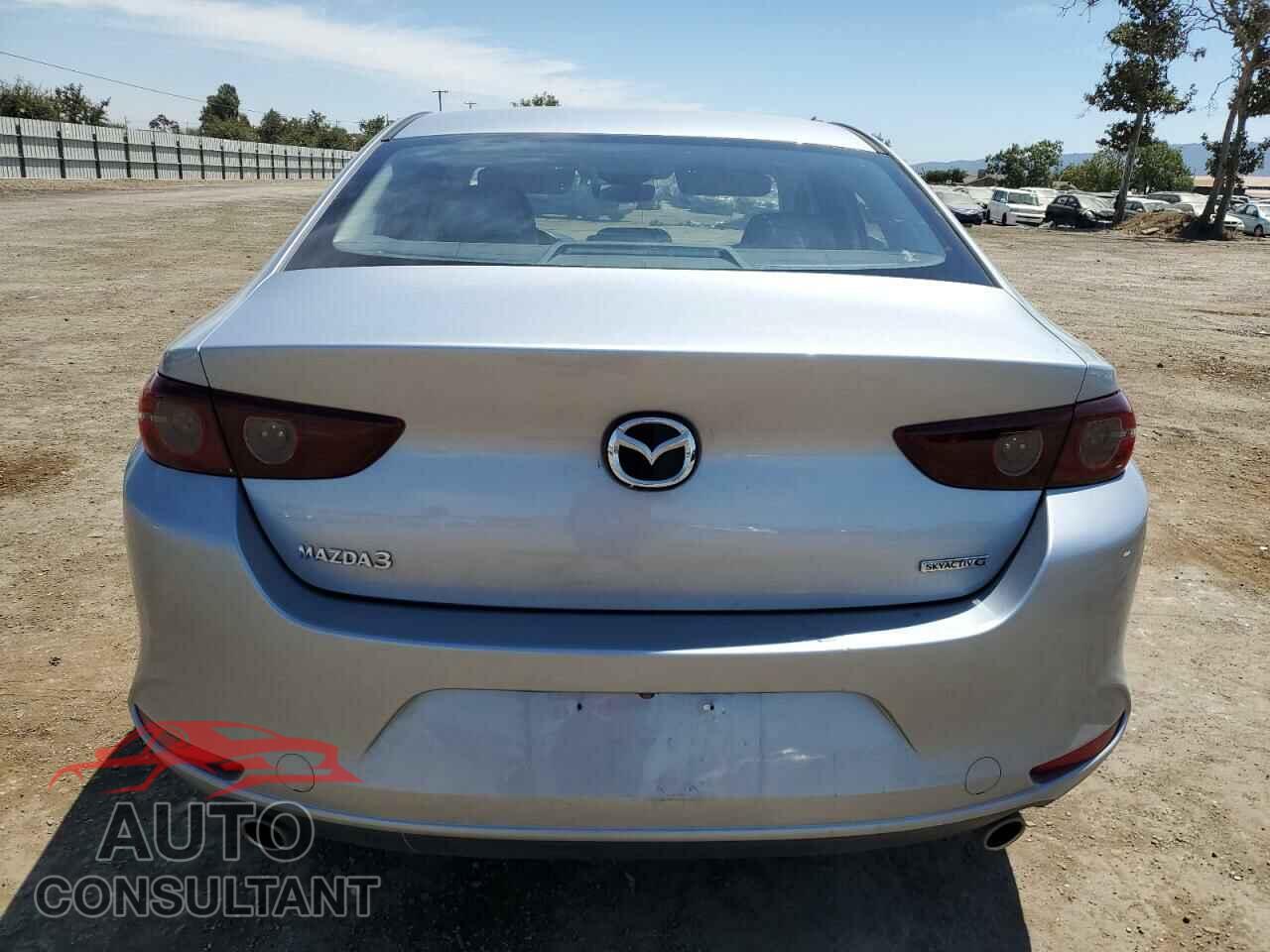 MAZDA 3 2019 - JM1BPACL4K1114063