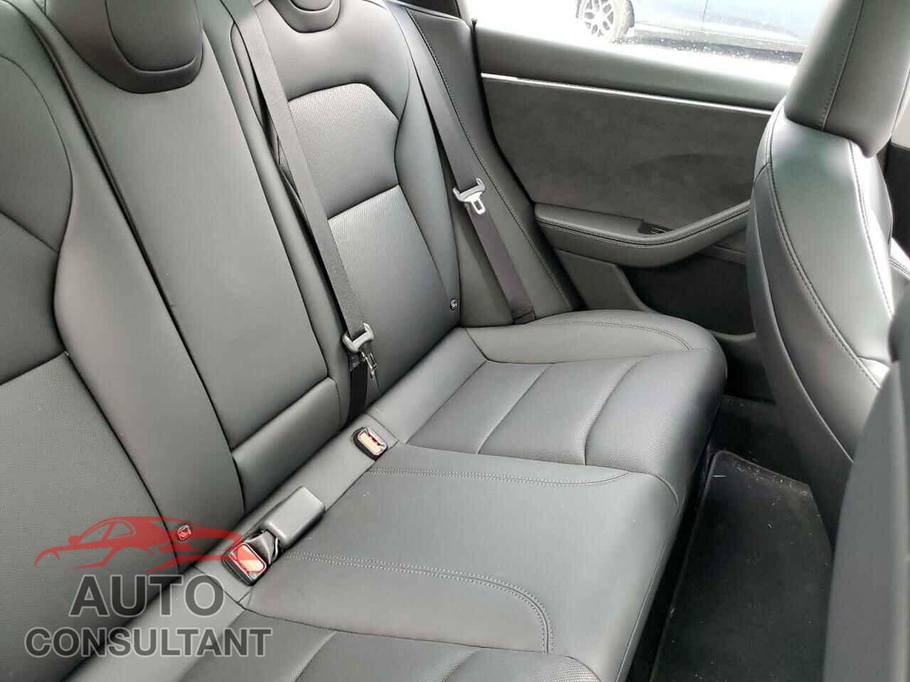 TESLA MODEL 3 2024 - 5YJ3E1EBXRF766346