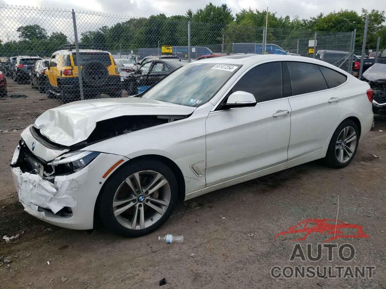 BMW 3 SERIES 2017 - WBA8Y3C38HG450885