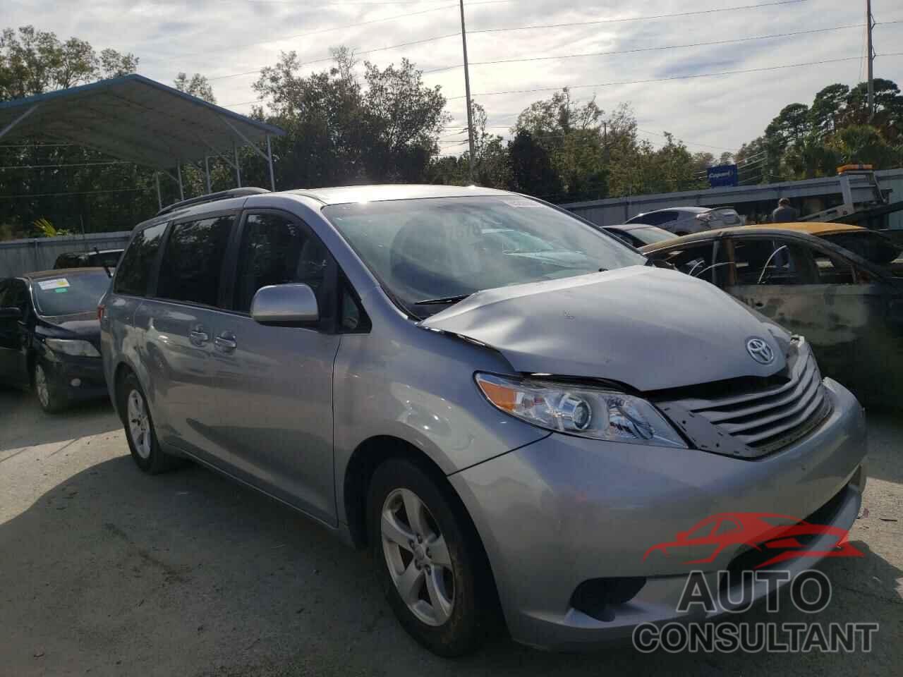 TOYOTA SIENNA 2017 - 5TDKZ3DCXHS846598