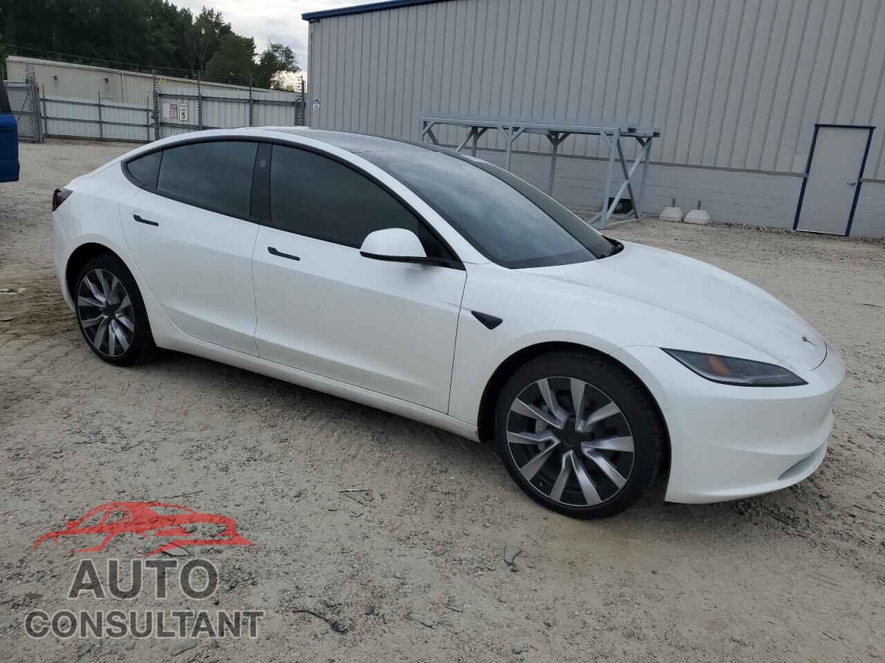 TESLA MODEL 3 2025 - 5YJ3E1EA2SF997240