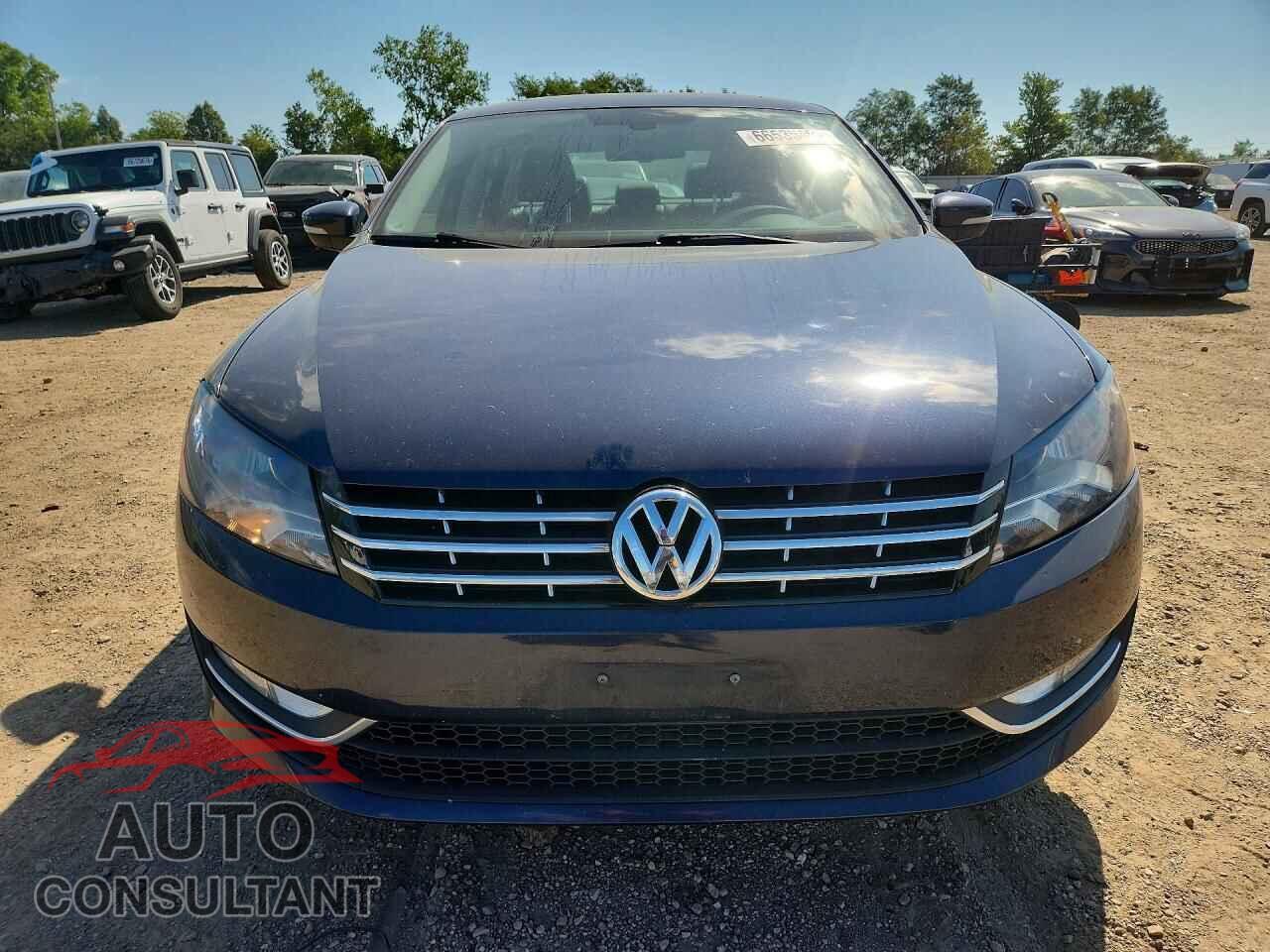 VOLKSWAGEN PASSAT 2015 - 1VWCS7A3XFC052474
