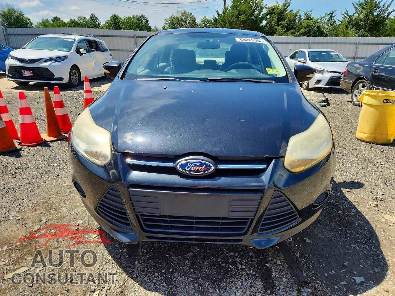 FORD FOCUS 2013 - 1FADP3F2XDL216147