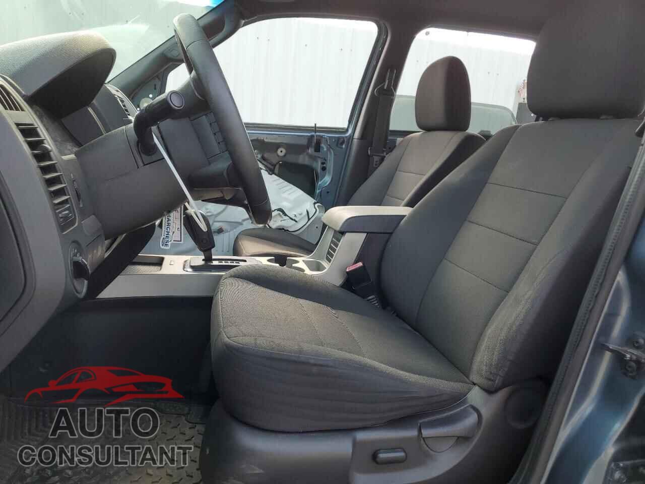 FORD ESCAPE 2011 - 1FMCU0DG9BKA82628
