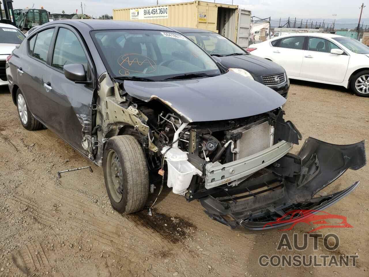 NISSAN VERSA 2019 - 3N1CN7AP8KL840359