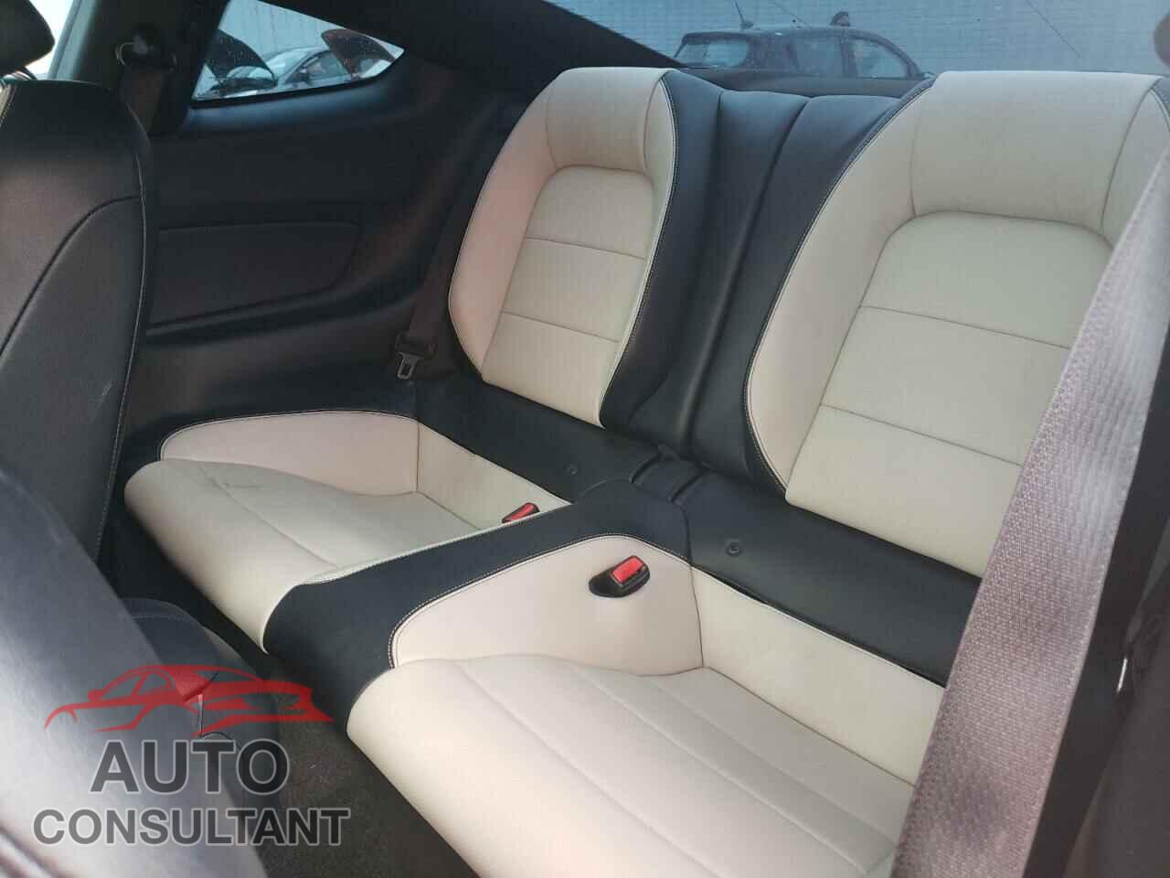 FORD MUSTANG 2016 - 1FA6P8CF2G5241534