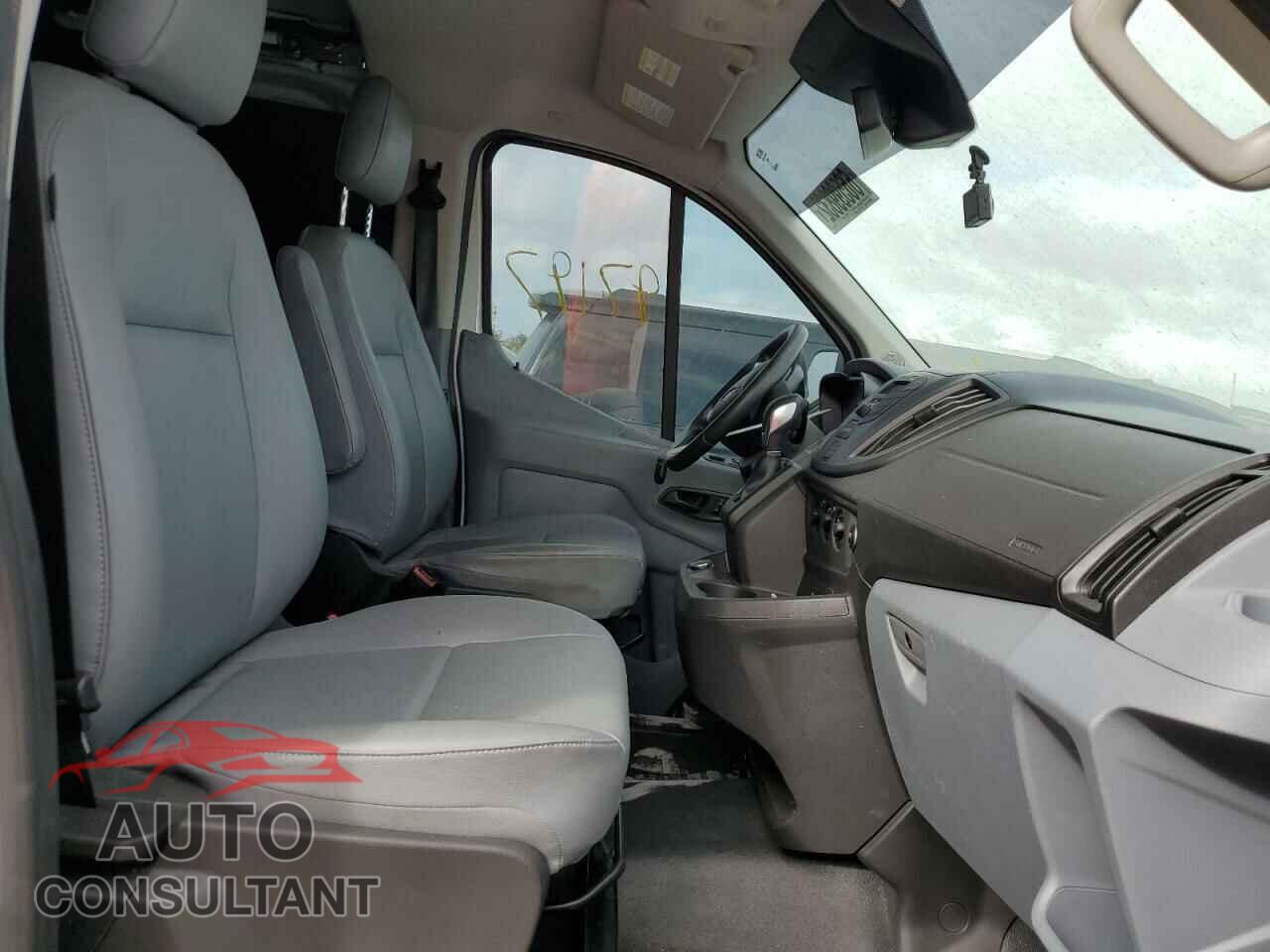 FORD TRANSIT 2019 - 1FTYR2YM9KKA17625