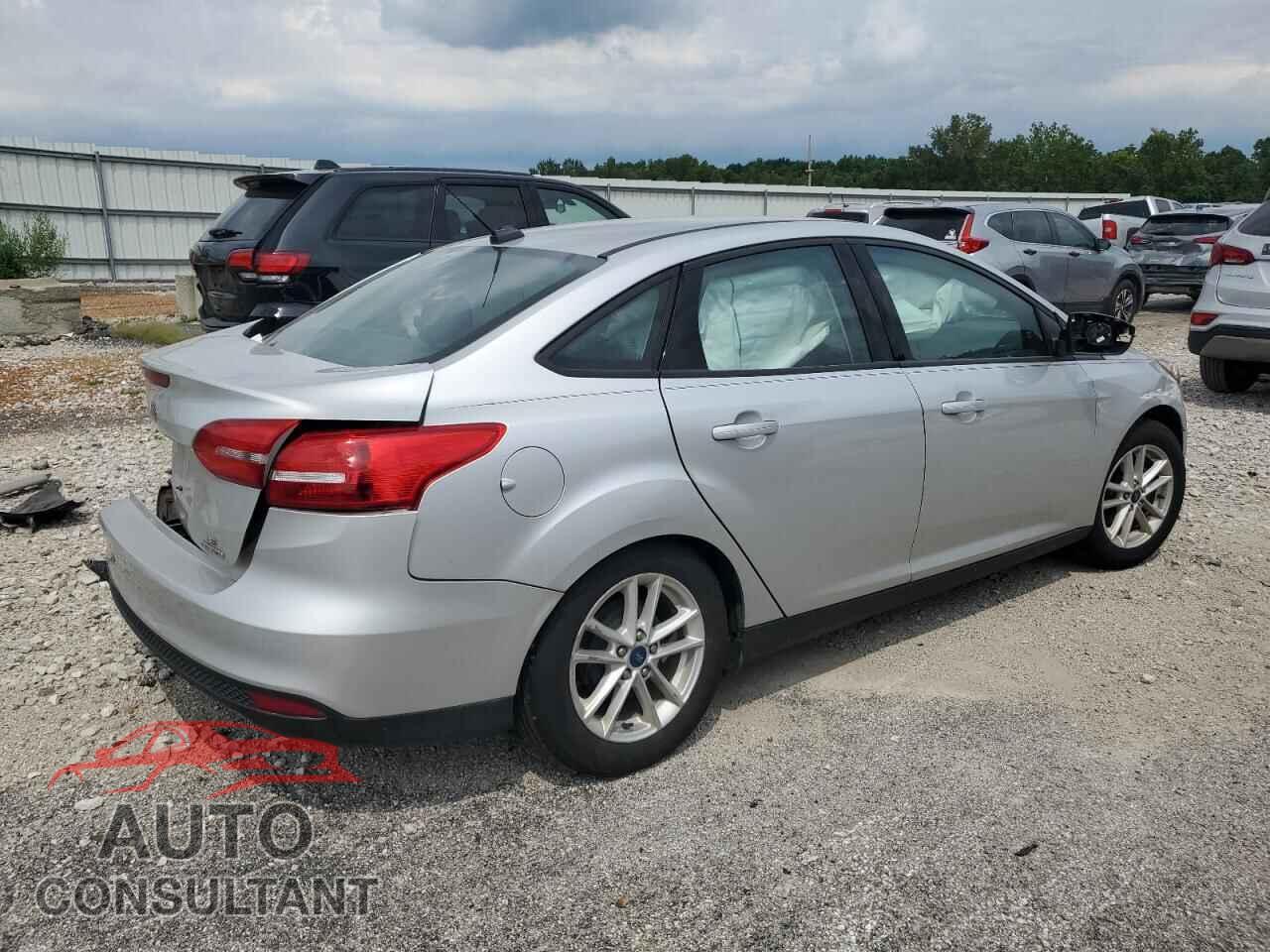 FORD FOCUS 2016 - 1FADP3F24GL405025