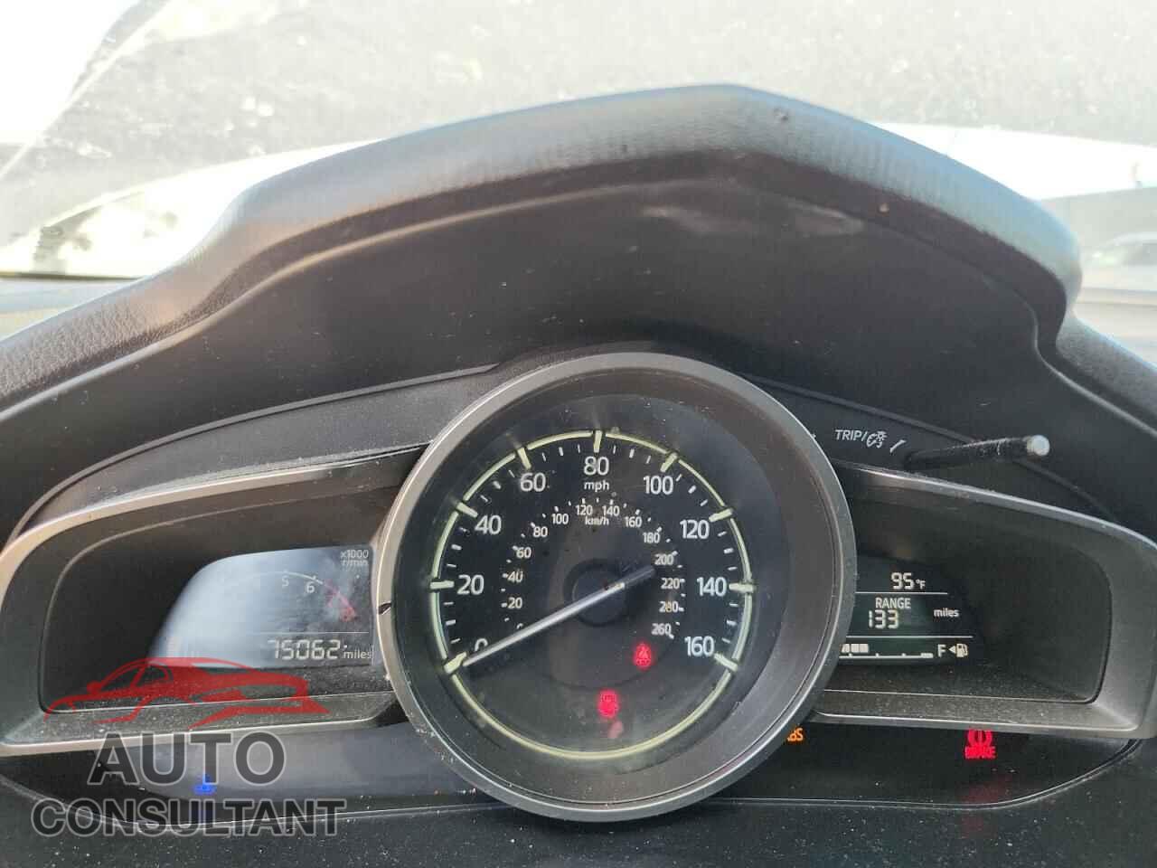 MAZDA 3 2017 - 3MZBN1K78HM140443