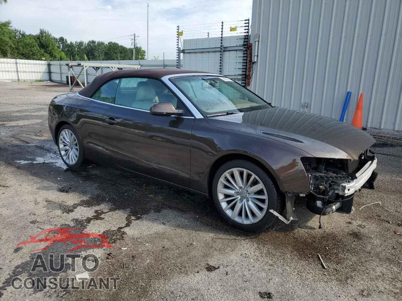 AUDI A5 2012 - WAULFAFH2CN007776
