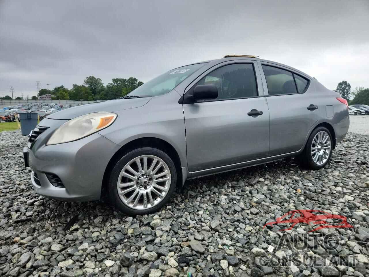 NISSAN VERSA 2014 - 3N1CN7AP8EL803932