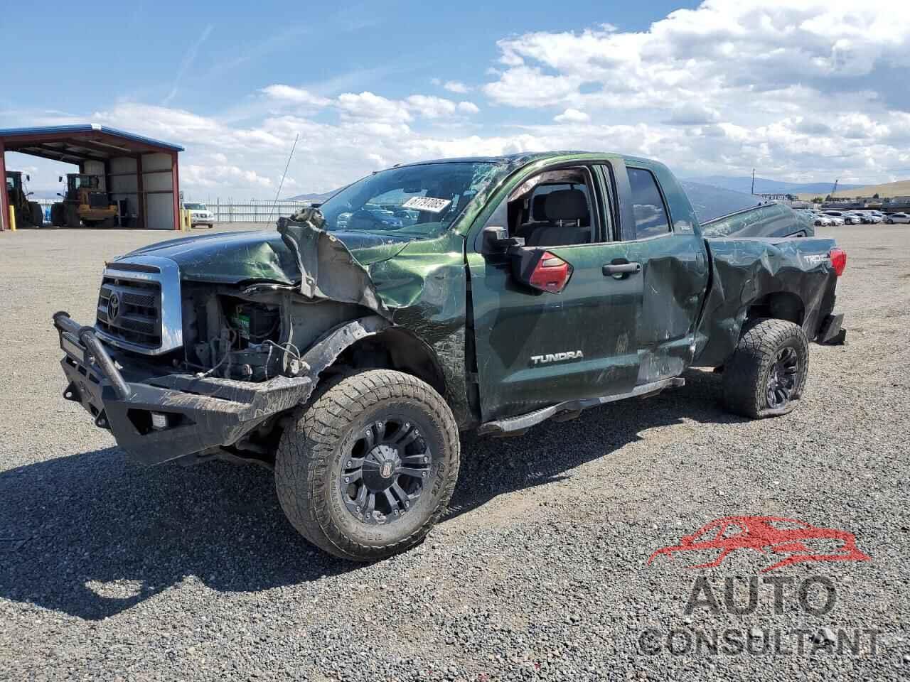TOYOTA TUNDRA 2011 - 5TFUM5F17BX020873