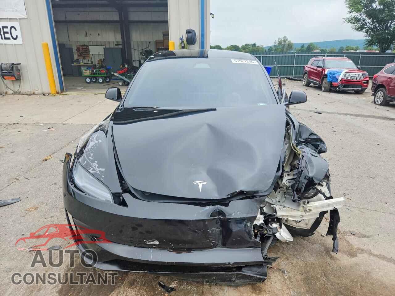 TESLA MODEL 3 2024 - 5YJ3E1ET2RF900355