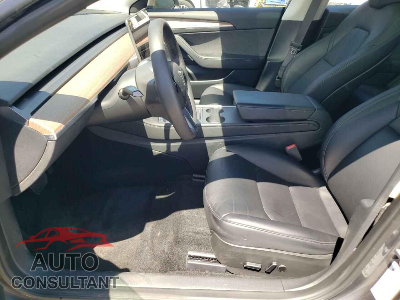 TESLA MODEL 3 2023 - 5YJ3E1EA8PF647537