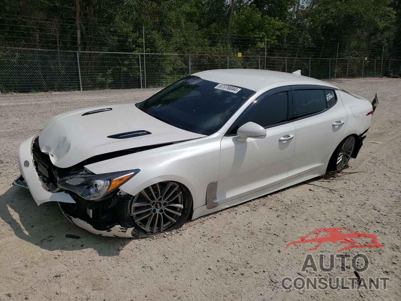KIA STINGER 2018 - KNAE15LA3J6025605