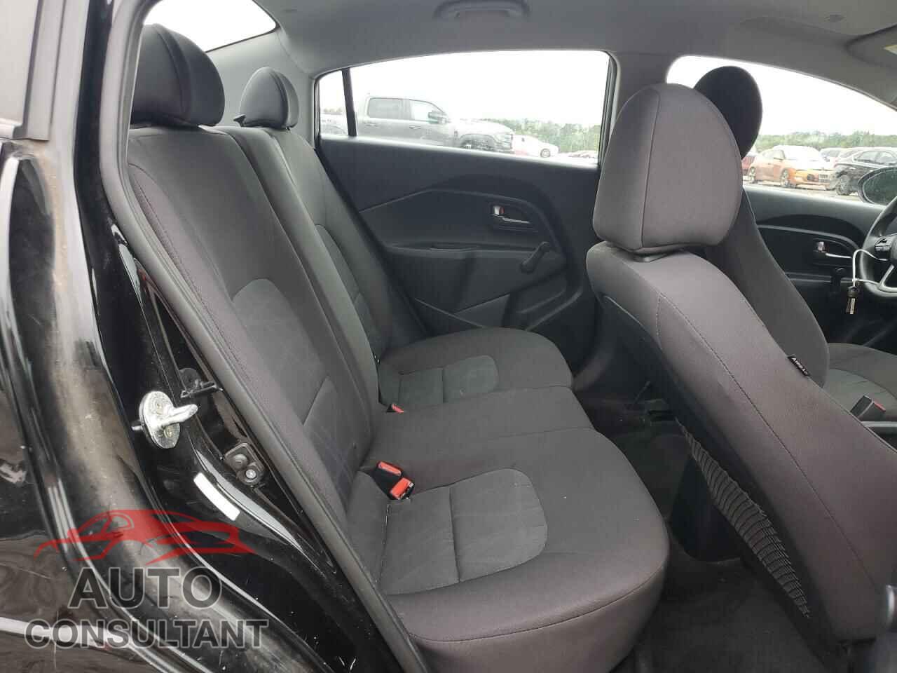 KIA RIO 2017 - KNADM4A36H6072011