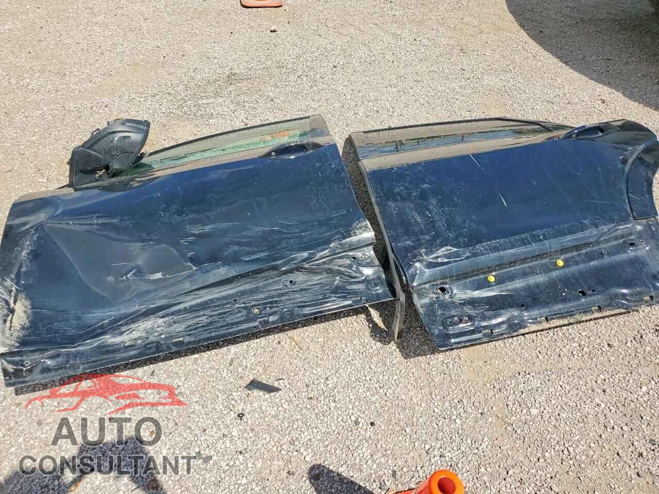 AUDI E-TRON 2021 - WA1LABGE8MB020587