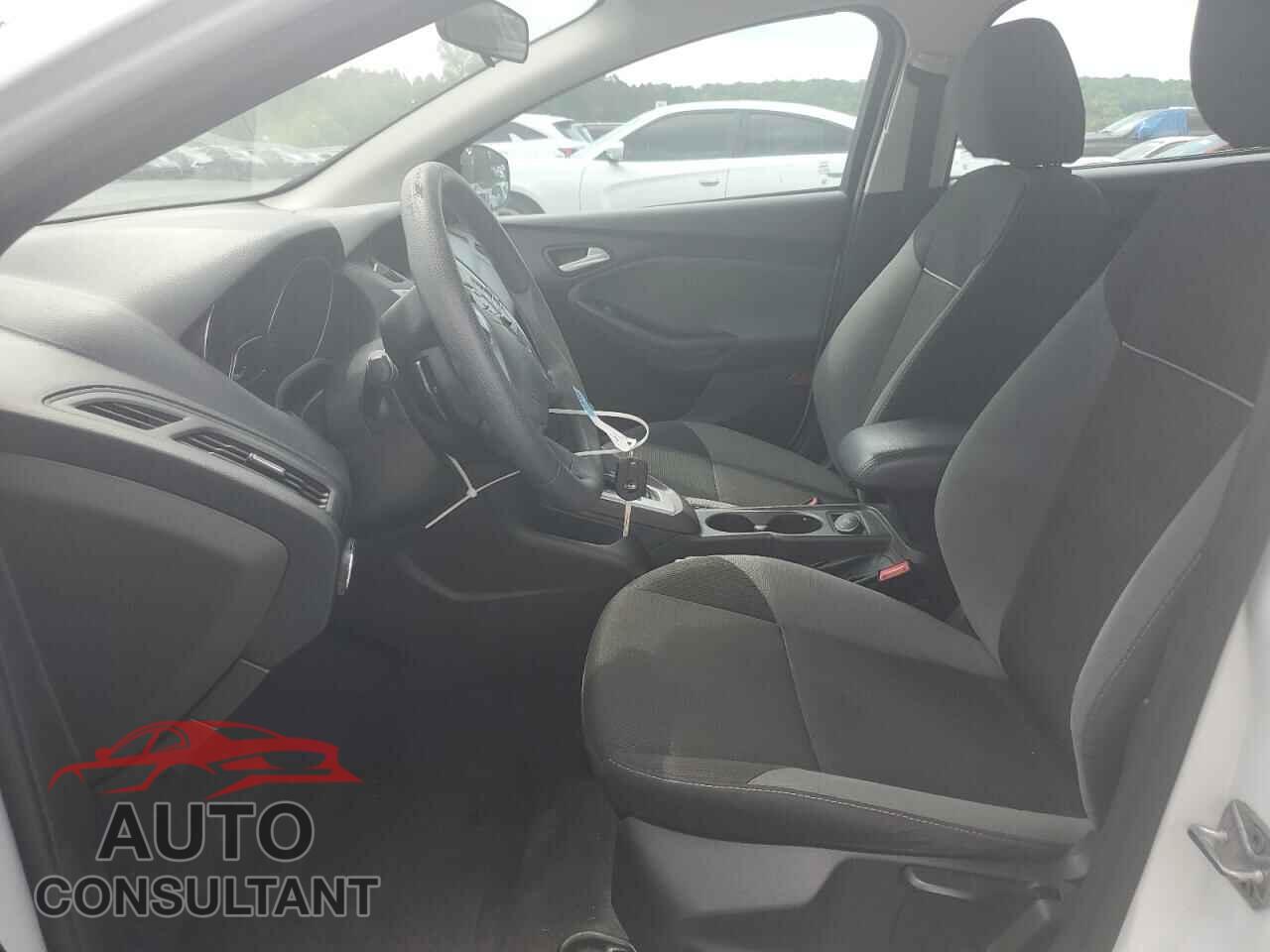 FORD FOCUS 2014 - 1FADP3F23EL103464