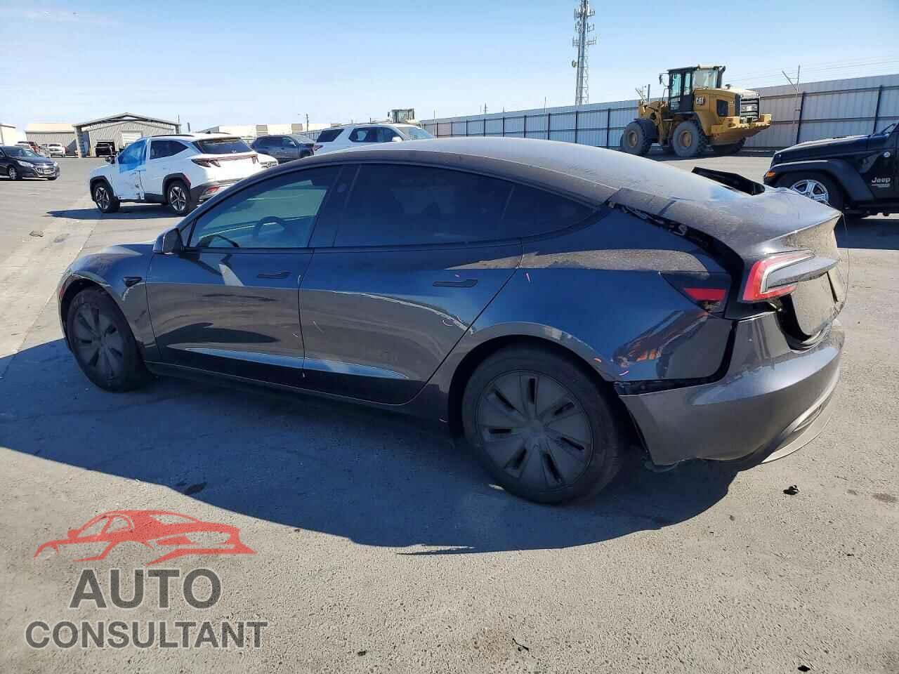 TESLA MODEL 3 2025 - 5YJ3E1EB6SF015637