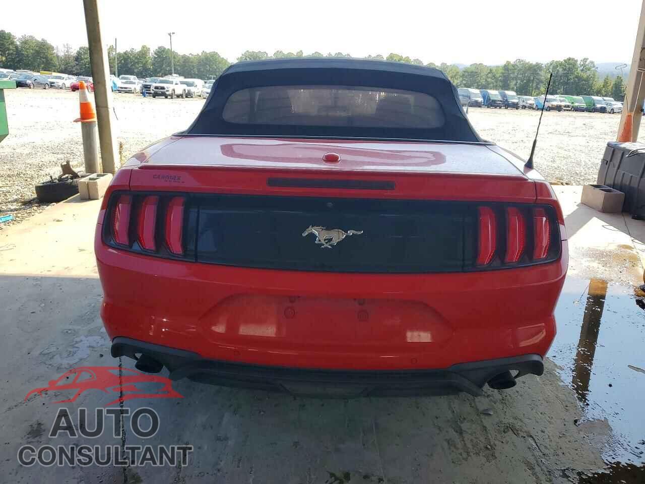 FORD MUSTANG 2018 - 1FATP8UH4J5136441