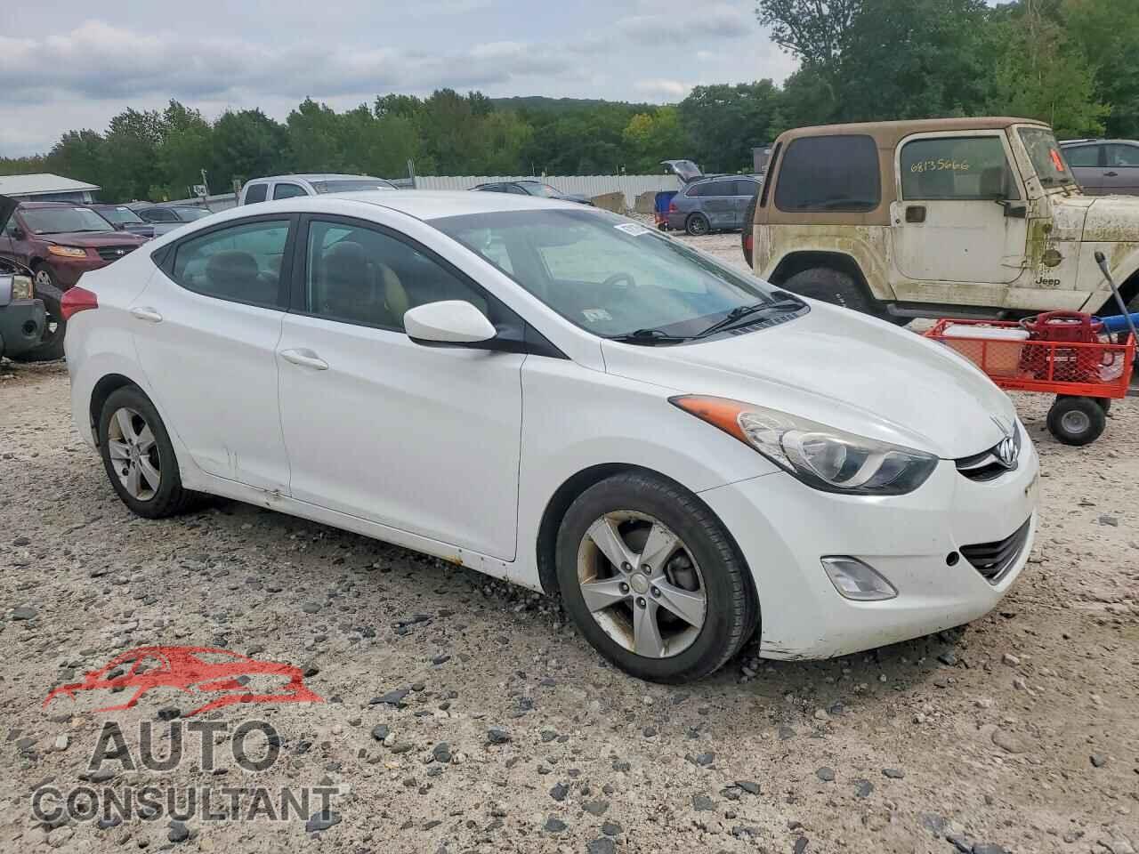 HYUNDAI ELANTRA 2013 - 5NPDH4AE1DH346644