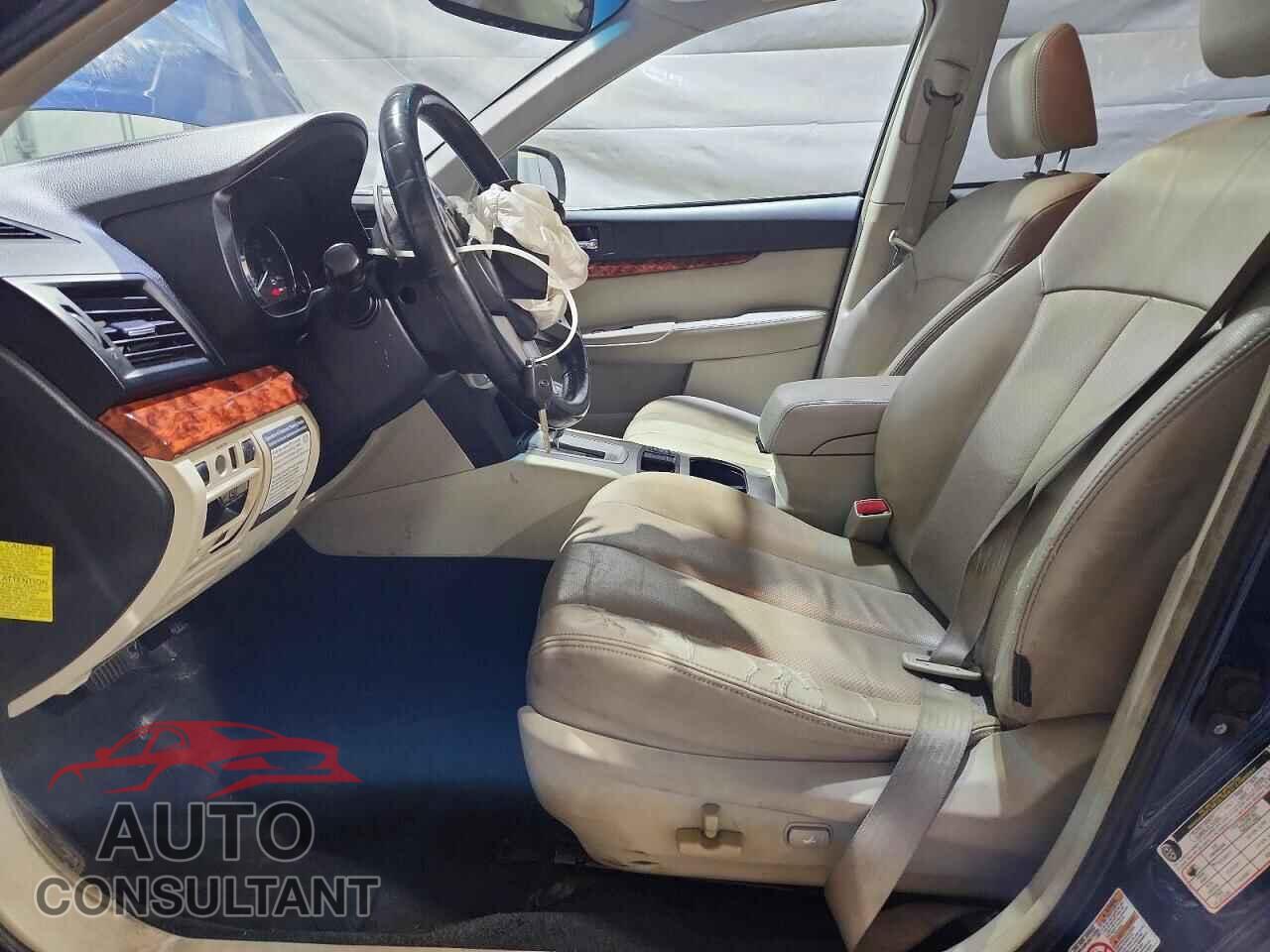 SUBARU OUTBACK 2011 - 4S4BRBKC7B3326005